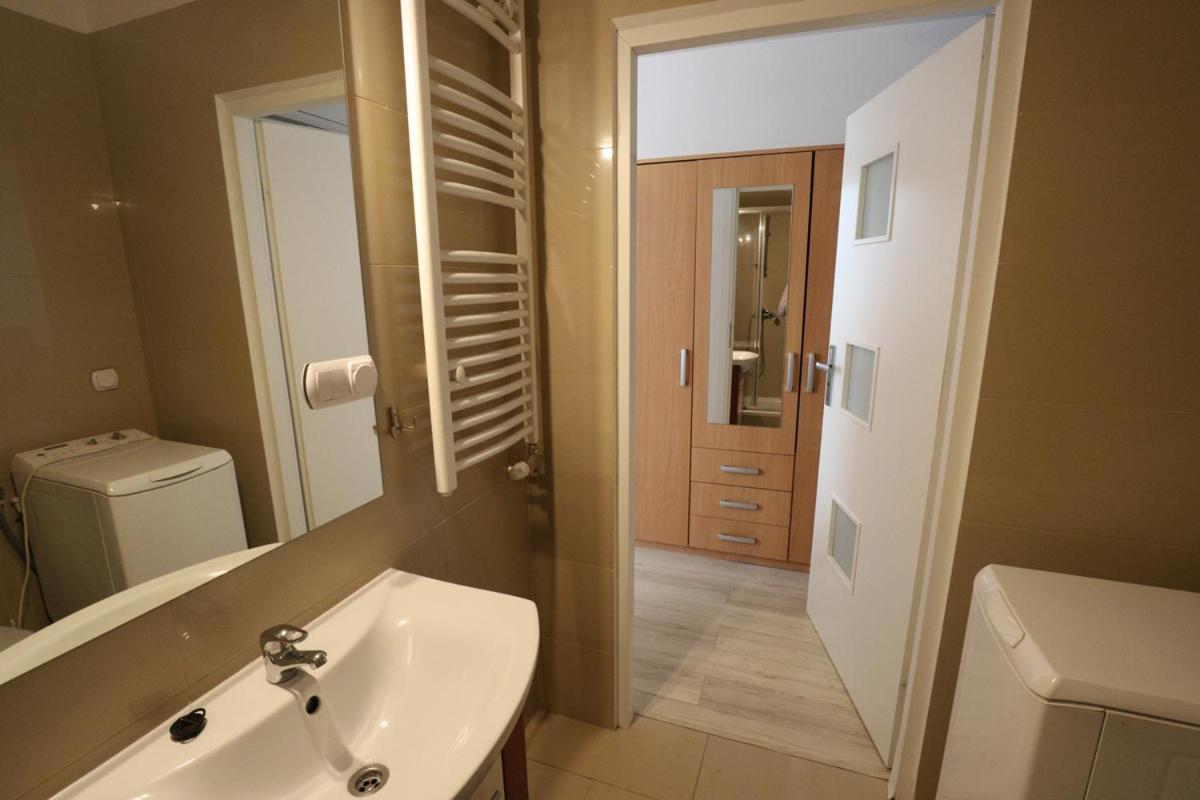 Relaxbox Apartment คราคูฟ ภายนอก รูปภาพ